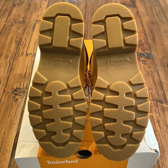 Timberland Women’s Boots - Picture 5 of 5